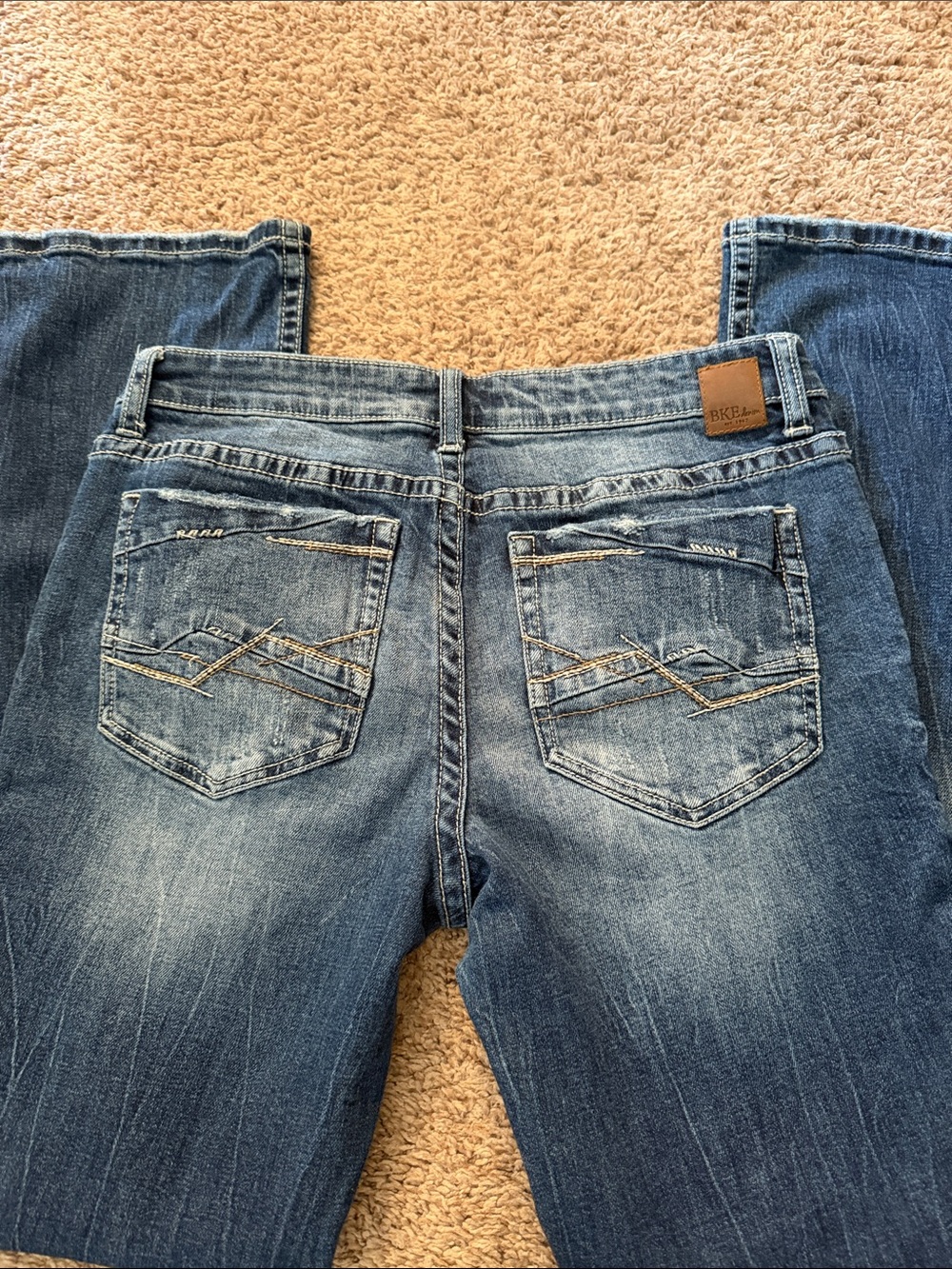 BKE Stella Low Rise Bootcut Jeans Distressed Blue Wash Sz 29R - Picture 11 of 12